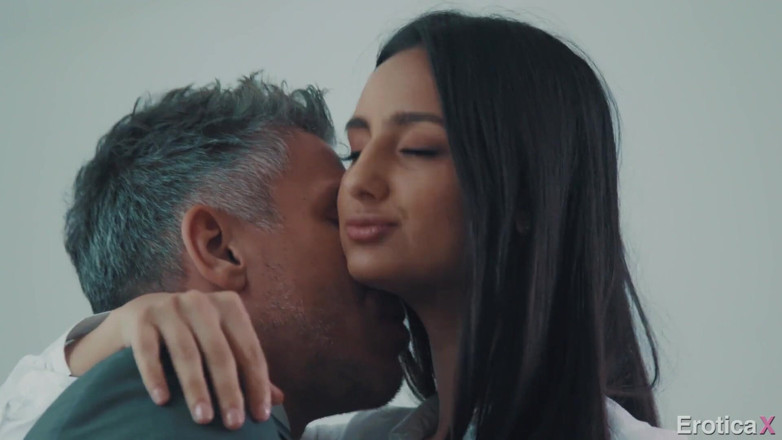 Erotica X: Seksi latin Eliza Ibarra'nın patronuyla tutkulu ilişkisi - eroticax