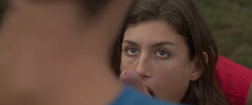 Verso Cinema: Çalıların arasında sikiş