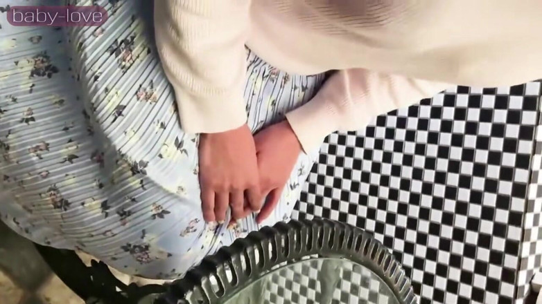 TOKYO HONEY TRAP: Private Shoot with a Classy Married Beauty Outdoor Play and...