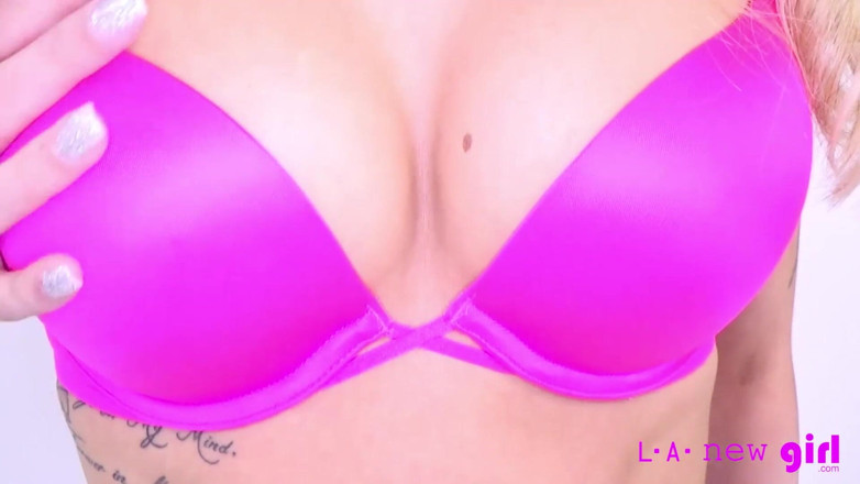 L.A. New Girl: Pornstar Emma Hix very first shoot - POV audition