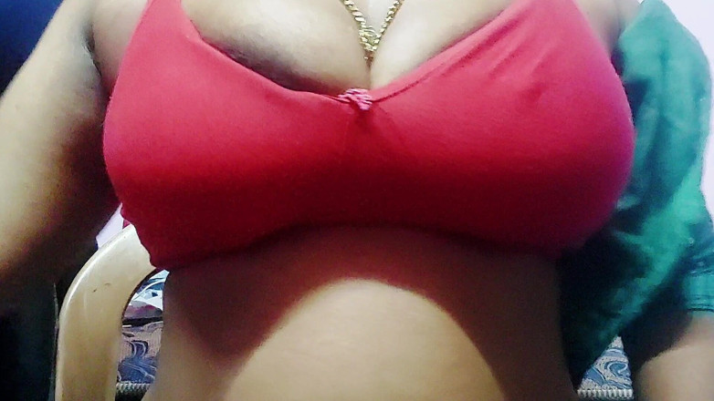 Desi Mohini: Indiancă desi Mohini Bhabhi super fierbinte și sexy