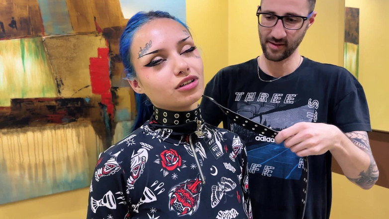 Shorts XXX: Submisivní žena