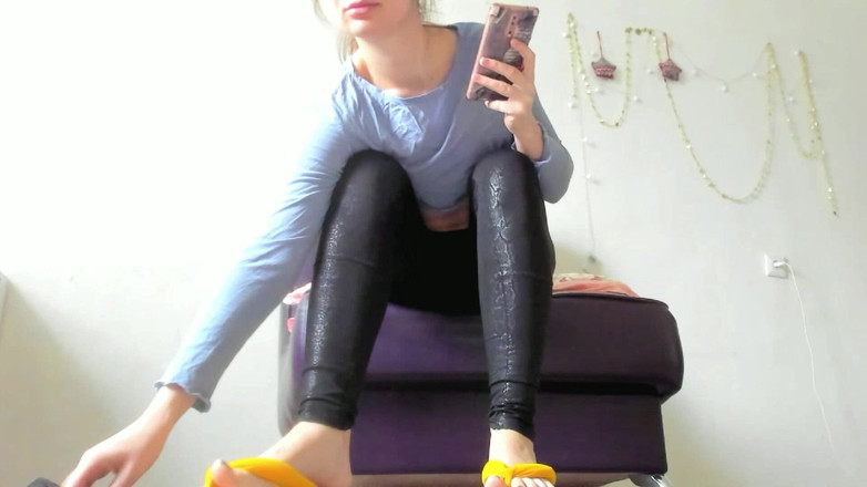 Rarible Diamond: Procházka v dřevěných žabkách