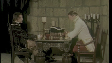 pornitaliangraffiti: Pigan Får Stryk Av Generalen