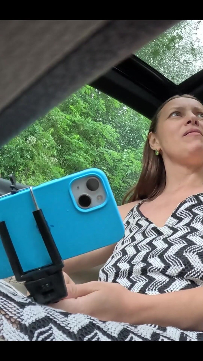 Crypto Mommy: Kamera v taxíku