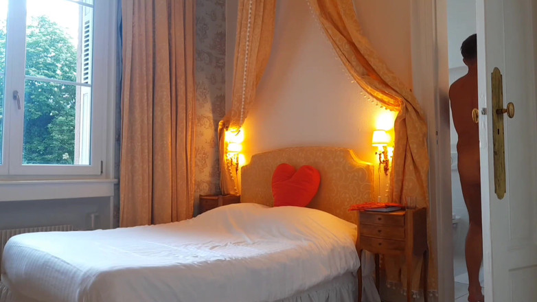 Selena701: Sexy amatérská manželka si užívá jednu z jejích denních pózování...