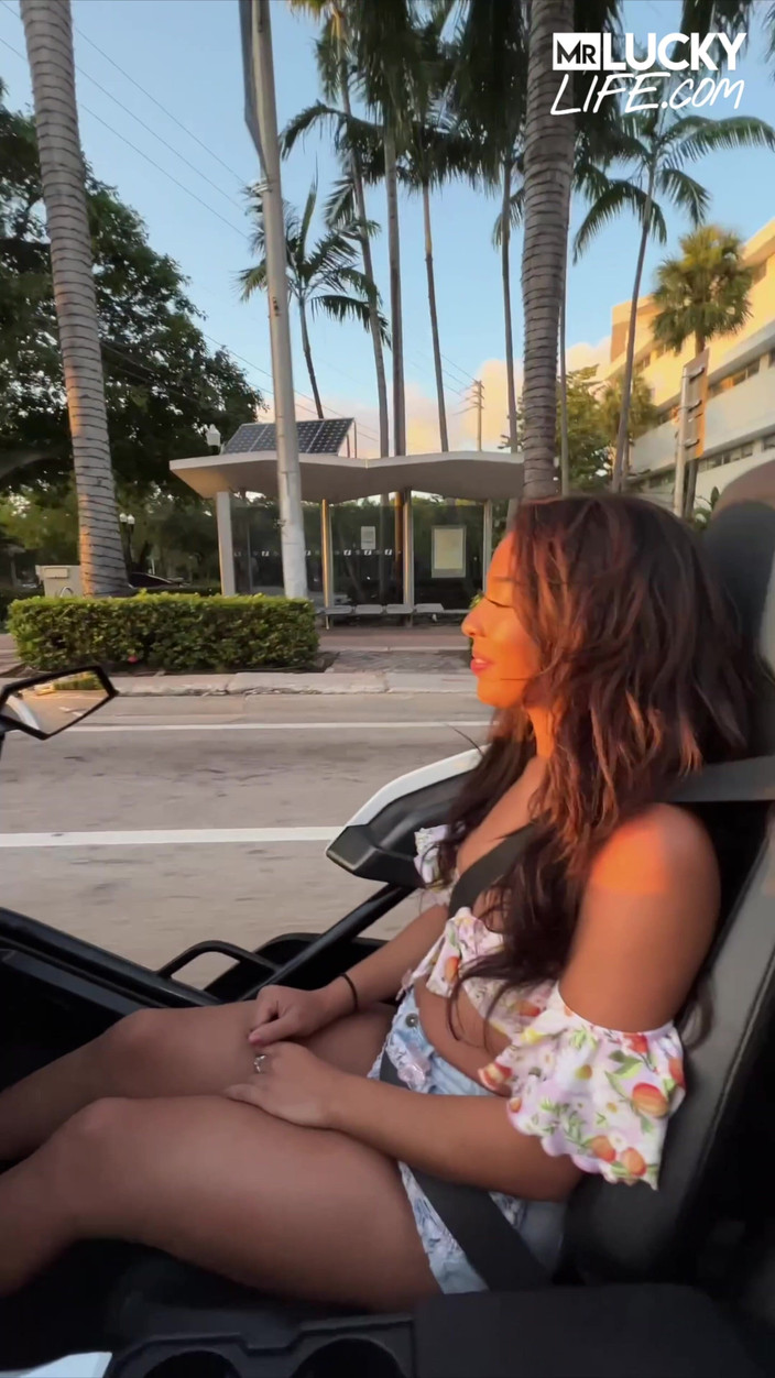 Mr.Lucky POV: Noci di cocco e crociera con Malina Melendez