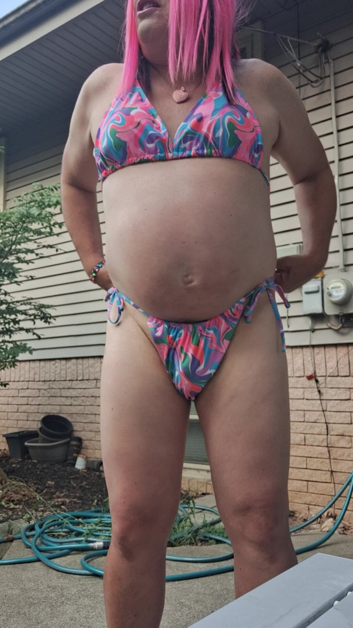 Victoria Lecherri: My New Pink Plug!