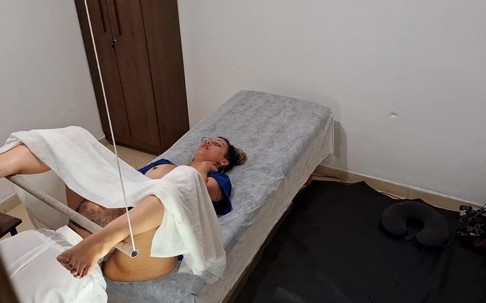 Victor SweetCoupleStories: День осмотра гинеколога.