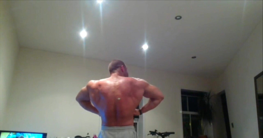 Jack stacked: Spor salonundan sonra terli kas ibadeti