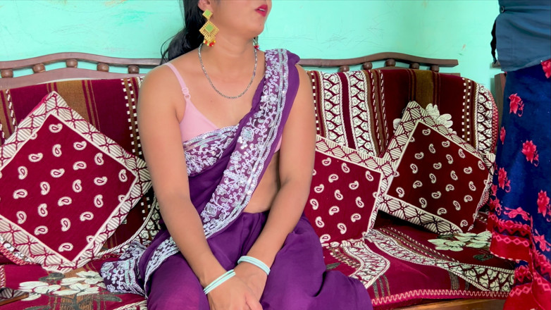 Raniki chut: Indian Desi Bahu Enjoying Sex Moments with Sasur in Bedroom...