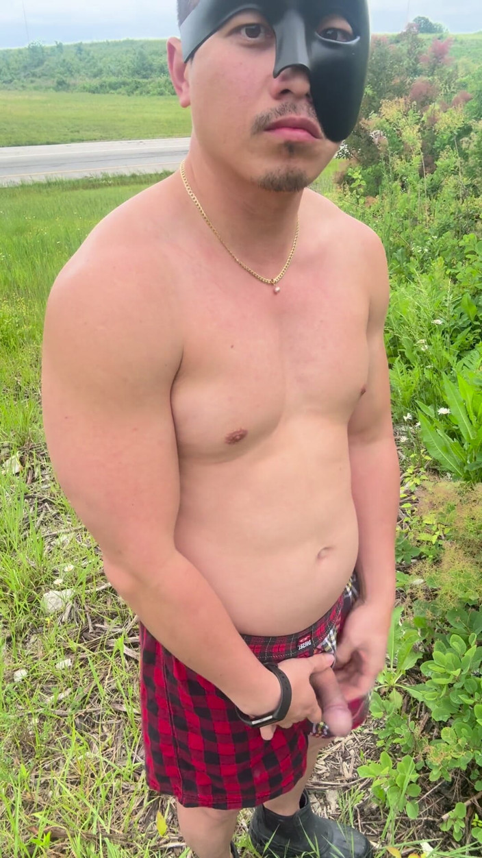 Barenakedmuscles: Muscular Asian Hunk Strips and Flexes Naked by the Highway...