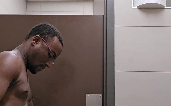 Selsensei: Circle K Bathroom Jerk off