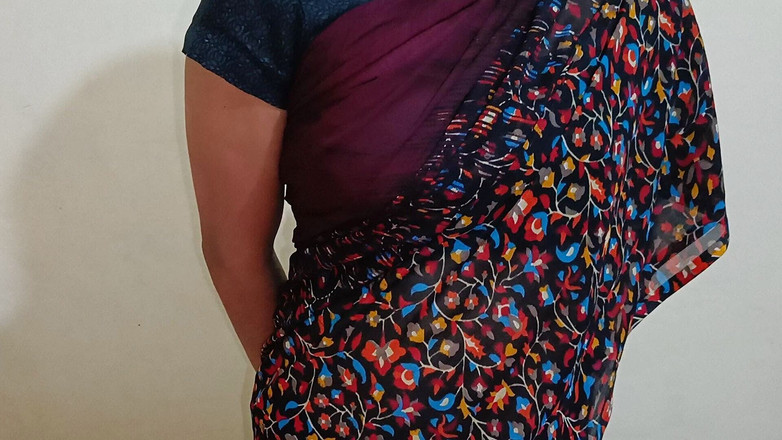 YOURAMRITA04: 村のメイドの猫クソと部屋の所有者パート2明確なヒンディー語オーディオ言語