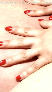 Fetiche De Uñas Asmr: Sumisa Arañada Por 2 Domina a Una Hermosa Manicura