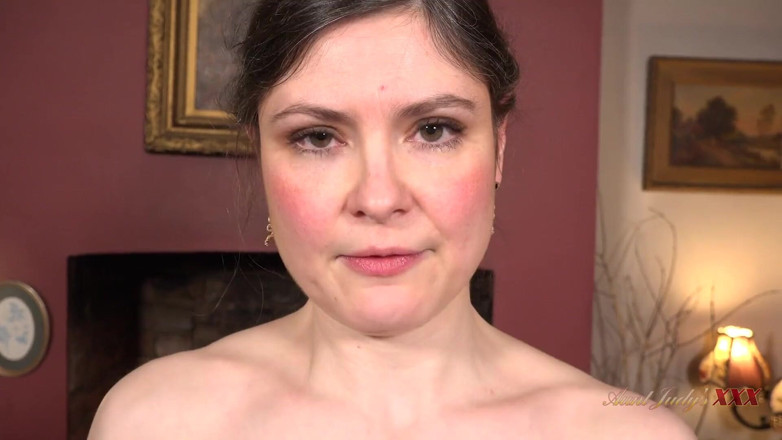 Aunt Judy's XXX: AuntJudysXXX - Your 40years old MILF Stepaunt Aurora lets you fuck her