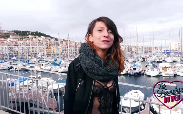 The Frenchies of the web: Melany, a Pervert Offering Her Ass for the First Time