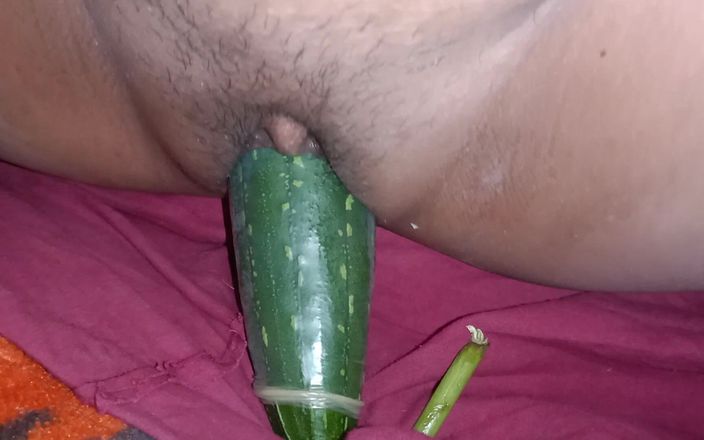 jayabhabhi: Dona de casa caseira da vila indiana desfrutada de vegetal...