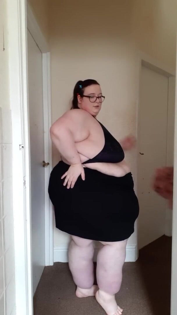 SSBBWLadyBrads: Lenjerie sexy pe acest corp drăgut