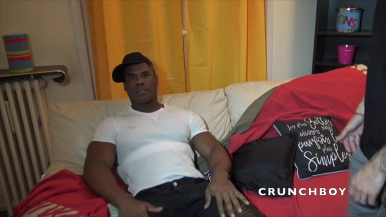 Kinky Bareback Boys: Jerome Jams fucked by XXL black cock