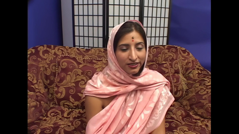 Real Home Made: インドのカップルの親密さの中で