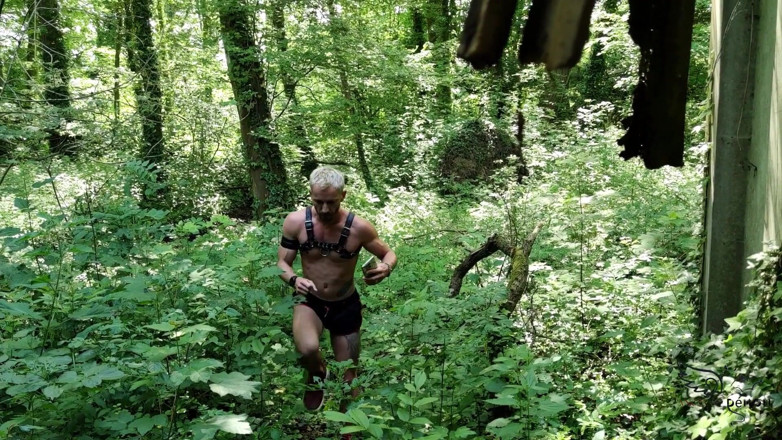Ridley Dovarez | Gaysight: Nils si unisce a Tex nella foresta per una scopata...