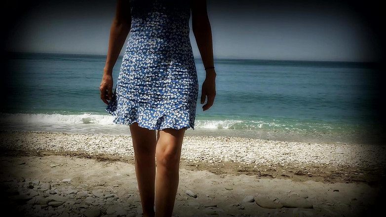 Glenn studios: Saya menemui seorang awek tanpa seluar dalam di tepi jalan...