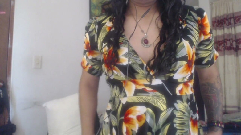 TSquennAna: Close Your Eyes so You Don't Get Splashed with Milk