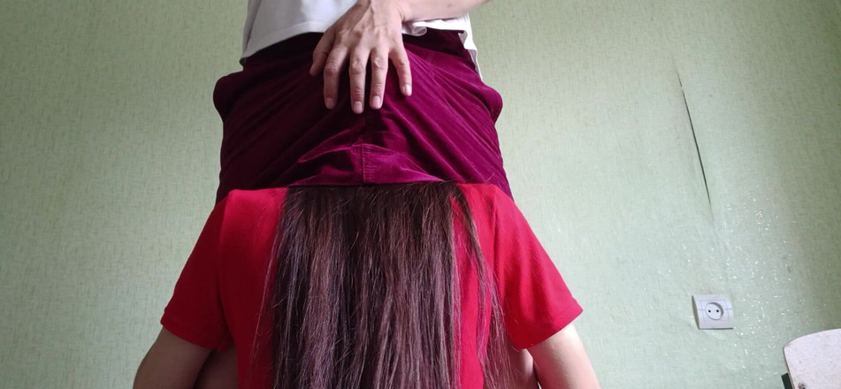 Lesbian-illusion: मैं अपनी हॉट सौतेली मम्मी की चूत चाटता हूं