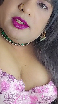 Purple Indian Wear Look