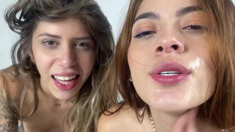 Molly Smith: Two Lesbians Have Fun
