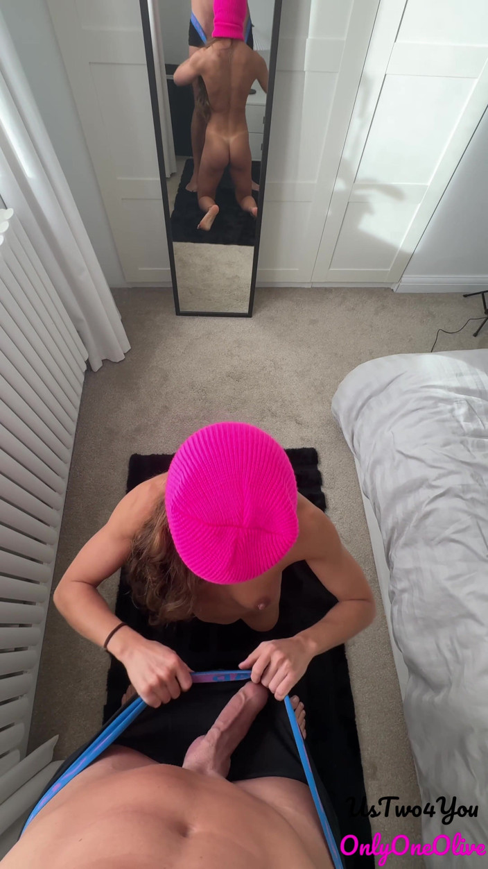 UsTwo4YouX: Неслухняний анал з дупою в рот