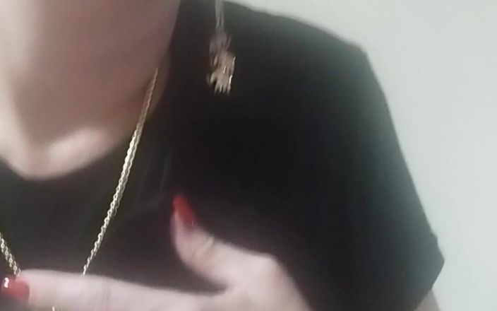 MaturecoupleVe: Soțul meu îmi oferă un futai bun pentru a încheia sărbătorim Crăciunul