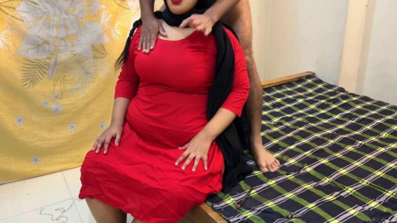 Aria Mia: Skandal apa yang terjadi pada istri hot ini?