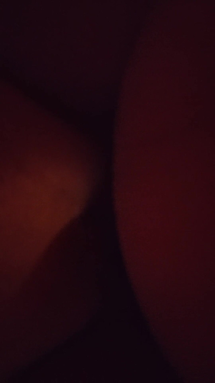 LilTaste: T4t Pár; Líbí se ti můj penis v té kundičce?