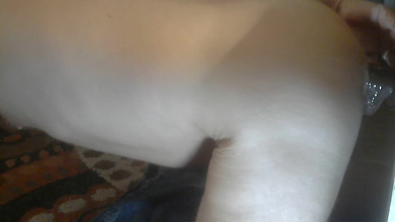 RobertLacrosse: Dildoya sokuyorum ıslak deliğimi sikiyorum