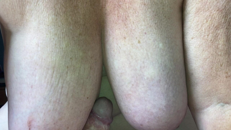 Mr MF: Mrs Mature Feet Giving a Little Titty Wank