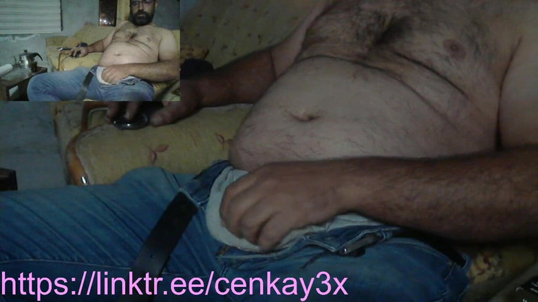 CenkAy: ホーニーベアがライブ中