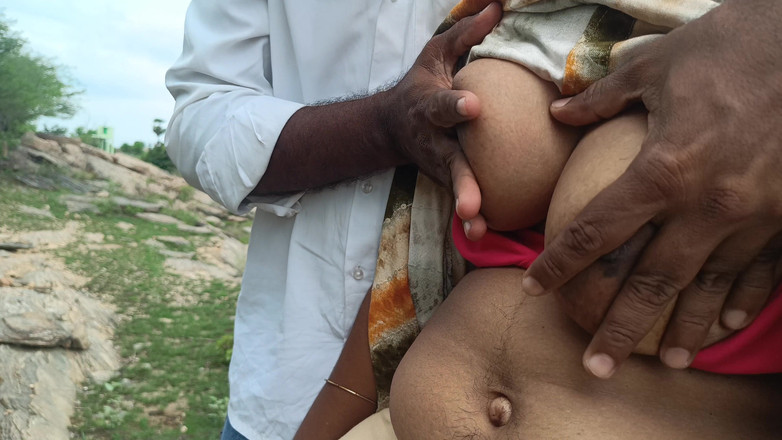 Magilmathi: Bercinta di luar dengan teman wanita