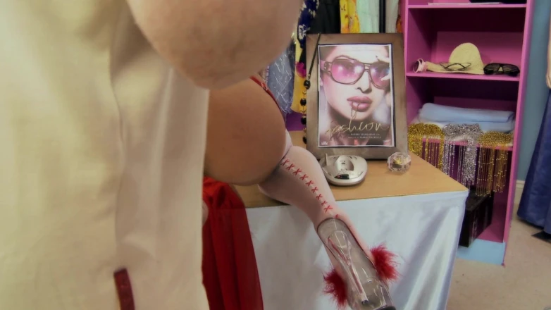 SEXUAL SIN: Крошки-красотки, сцена 1. Грудастая блондинка наслаждается большим членом