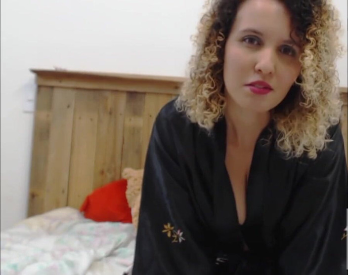 Naty Alves: JOI 引导打手枪