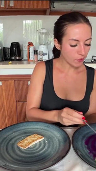Guardami cook e mukbang