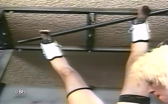 House of lords and mistresses in the spanking zone: Kontrollü