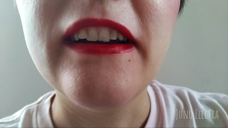 The Antichristrix: Bibir merah raksasa haus kontolmu - pov