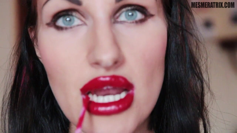 Lady Mesmeratrix Official: Atârnă pe buzele mele