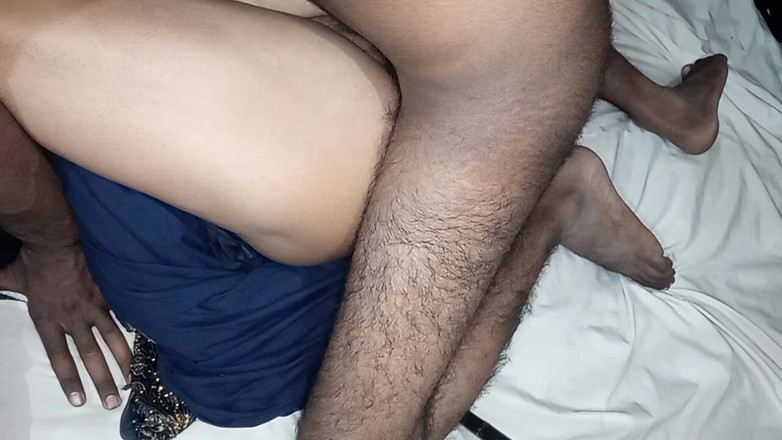 Sital: Hintli erkek ve kız arkadaş seks hikayeleri