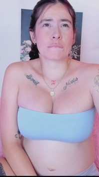 La Ragazza Incinta Vuole Essere Scopata Quando È Sola Al Hom