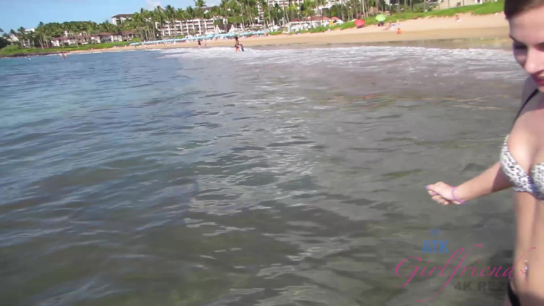 ATK Fans (Girlfriends): Virtual Vacation Hawaii with Sydney Cole 1/6
