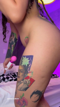 Sexy zajíček pro tebe dělá ze zadku do pusy