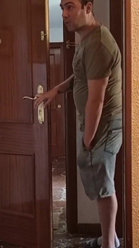 Kurye amcıklı latini sikiyor